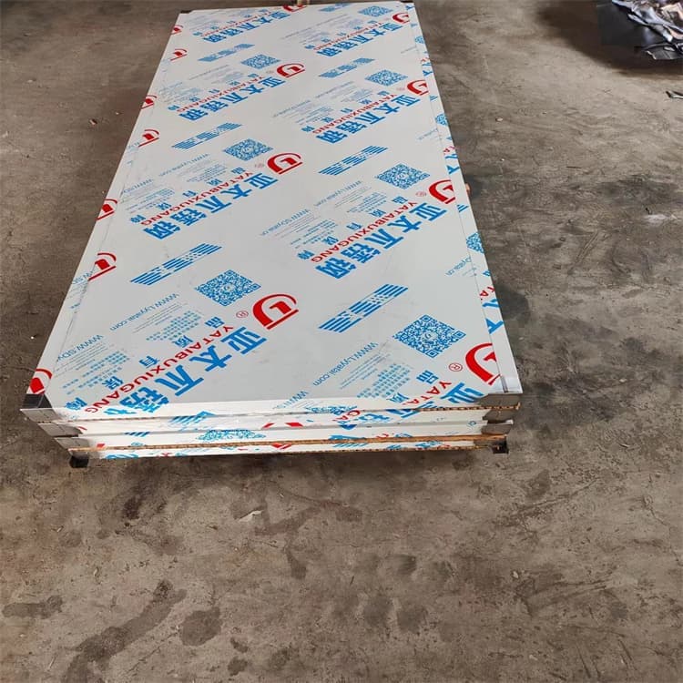 手动铅门足量供应