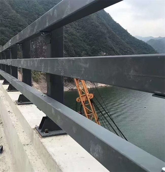 护栏桥梁防撞护栏 厂家批发价