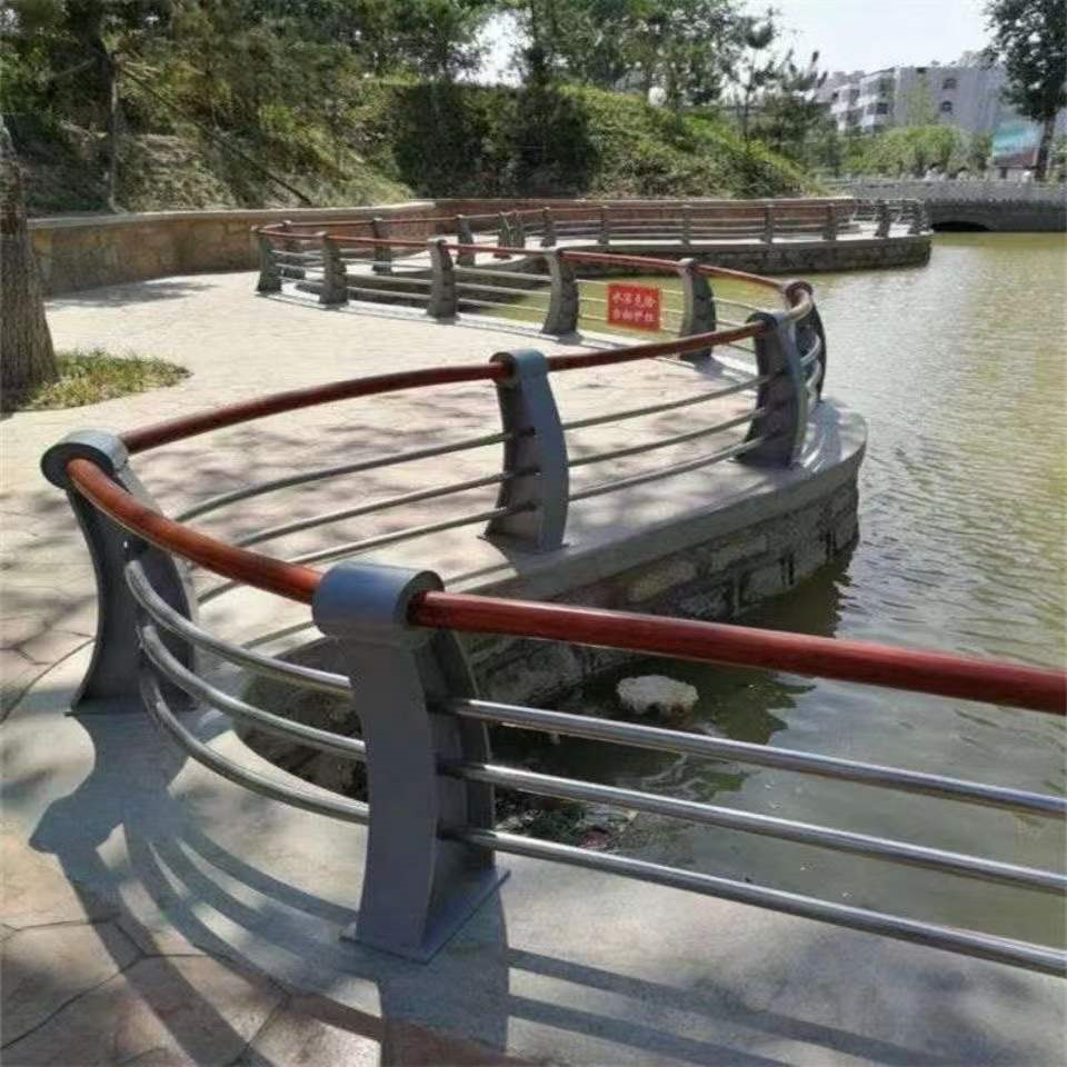 护栏河堤护栏工厂认证