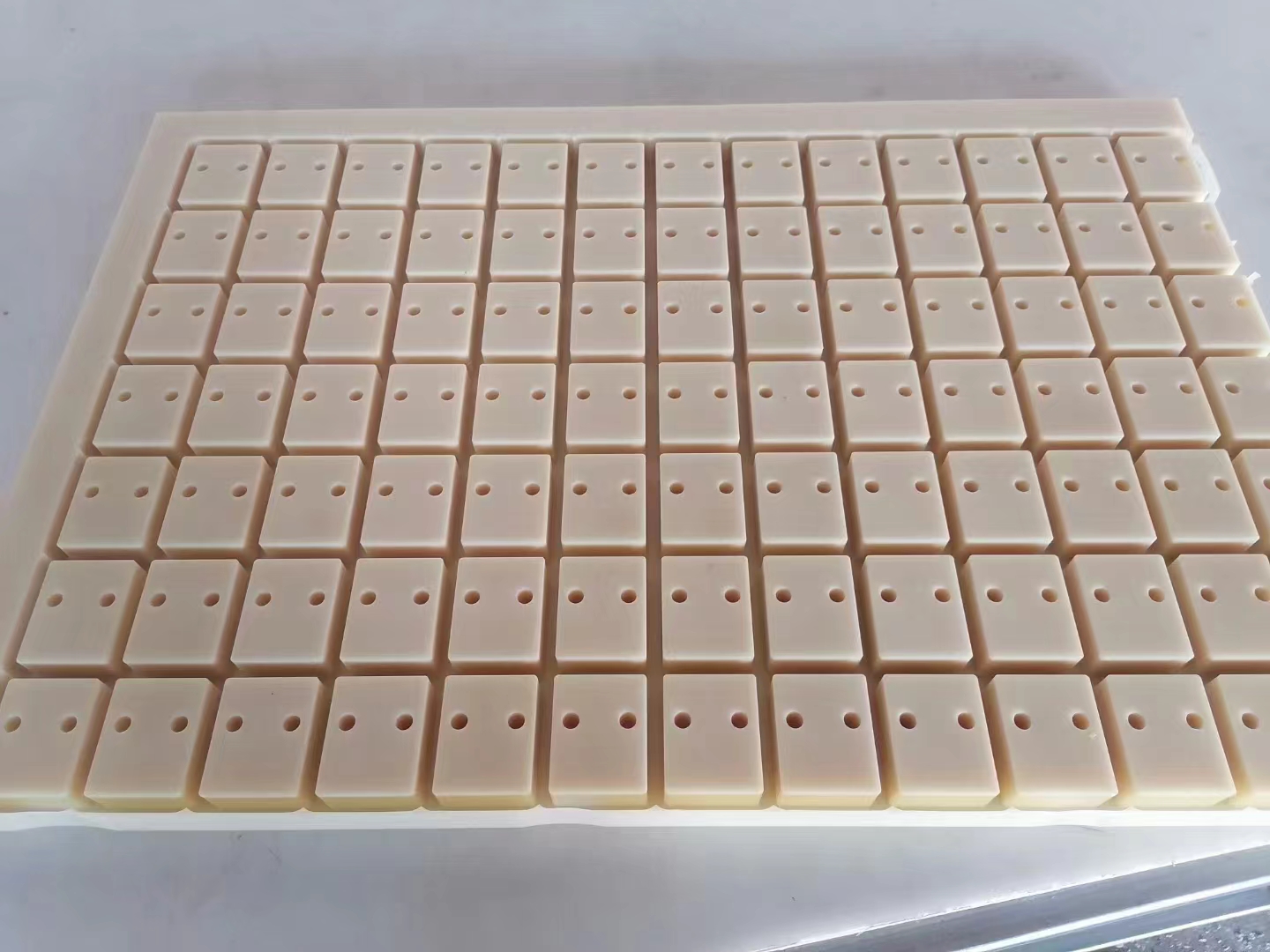 黑色尼龙垫厂家-专心做产品